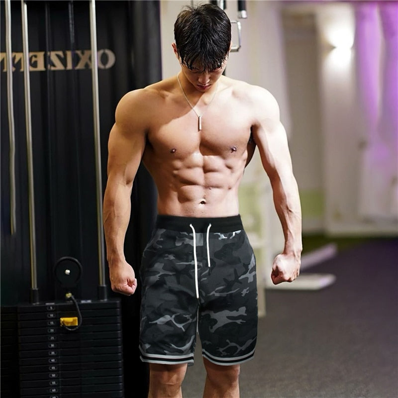 Gyms Men camouflage Compression Fitness Shorts Men Bodybuilding Causal Shorts Male Summer Quick Dry Beach Short Homme