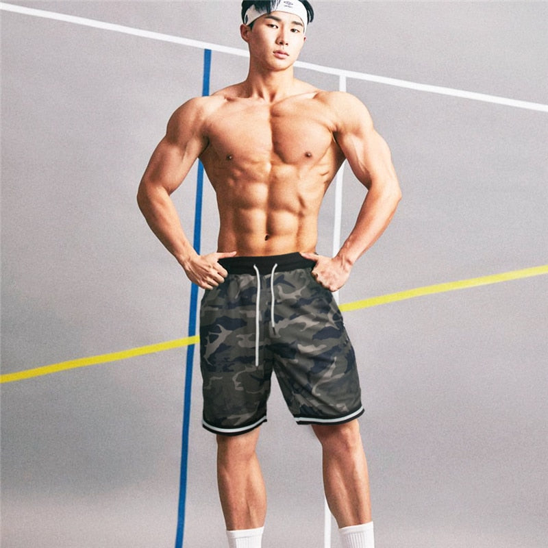 Gyms Men camouflage Compression Fitness Shorts Men Bodybuilding Causal Shorts Male Summer Quick Dry Beach Short Homme