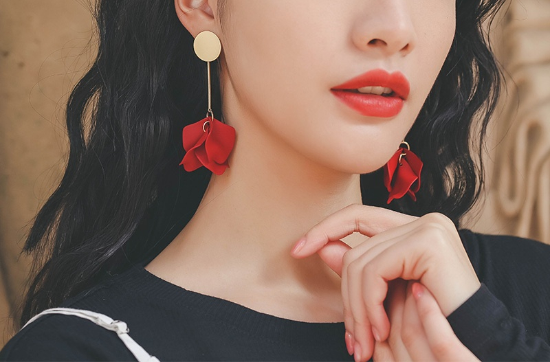 Women's Red  Flowers Long Earrings
