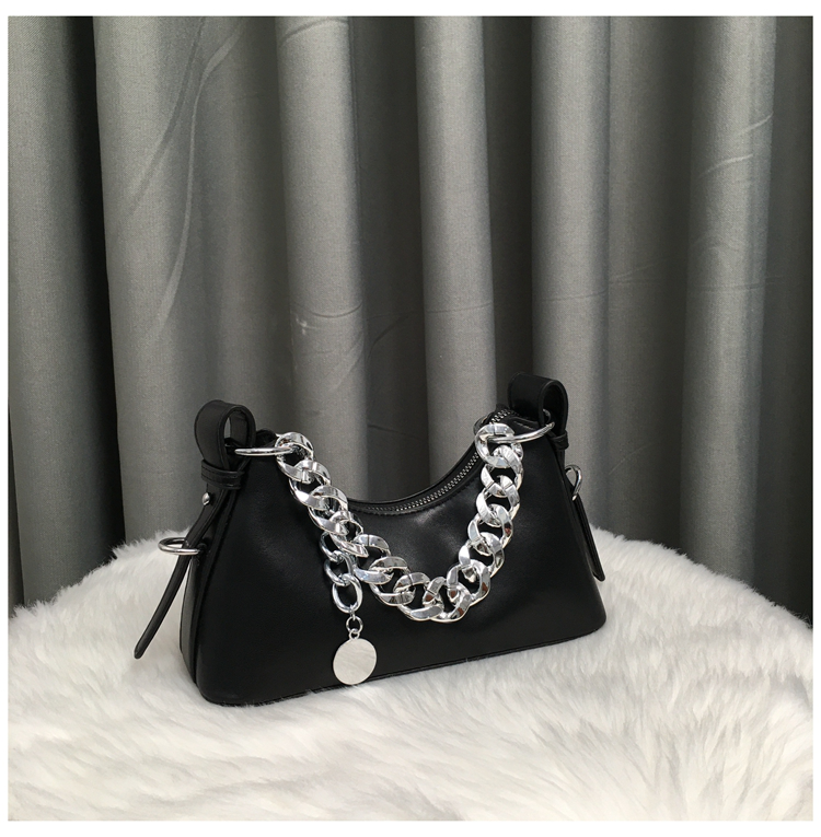 Women's Solid Color Chain Handle Baguette Bags