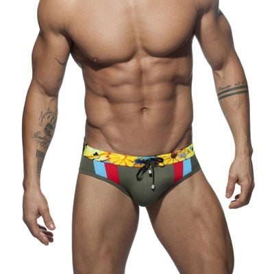 Push Pad swimwear Men Printing Bathing Suit Swimming Briefs Low Waist Swimsuit Summer Men's Swim Trunks Quick Drying Beachwear