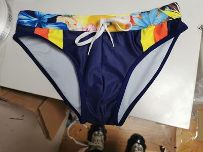 Push Pad swimwear Men Printing Bathing Suit Swimming Briefs Low Waist Swimsuit Summer Men's Swim Trunks Quick Drying Beachwear