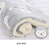 Soft Fleece Pad Pet Blanket Flannel Thickened Pet Bed Mat for Puppy Dog Cat Sofa Cushion Home Rug Keep Warm Sleeping Cover