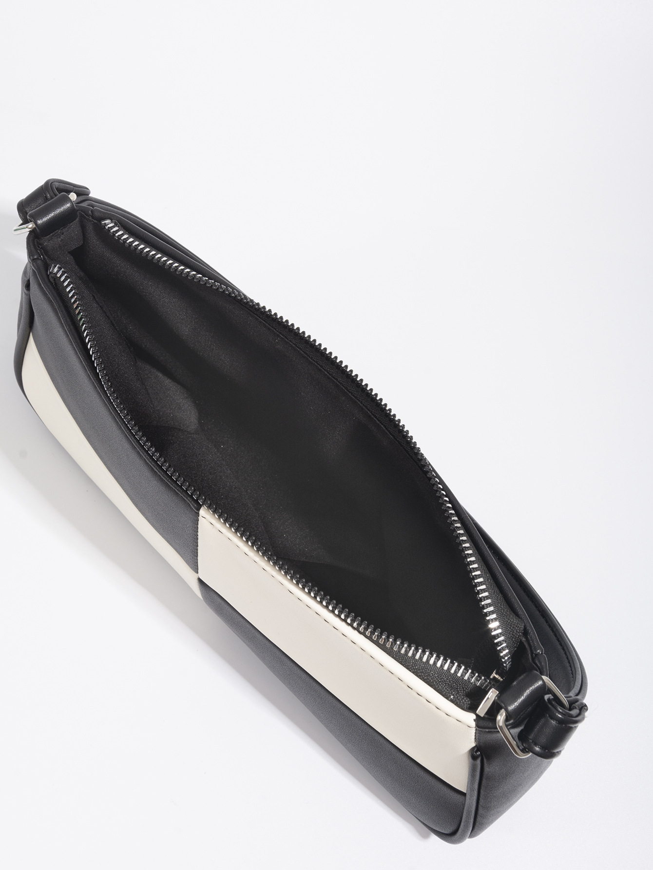 Retro Plaid Color Block Baguette Bag
