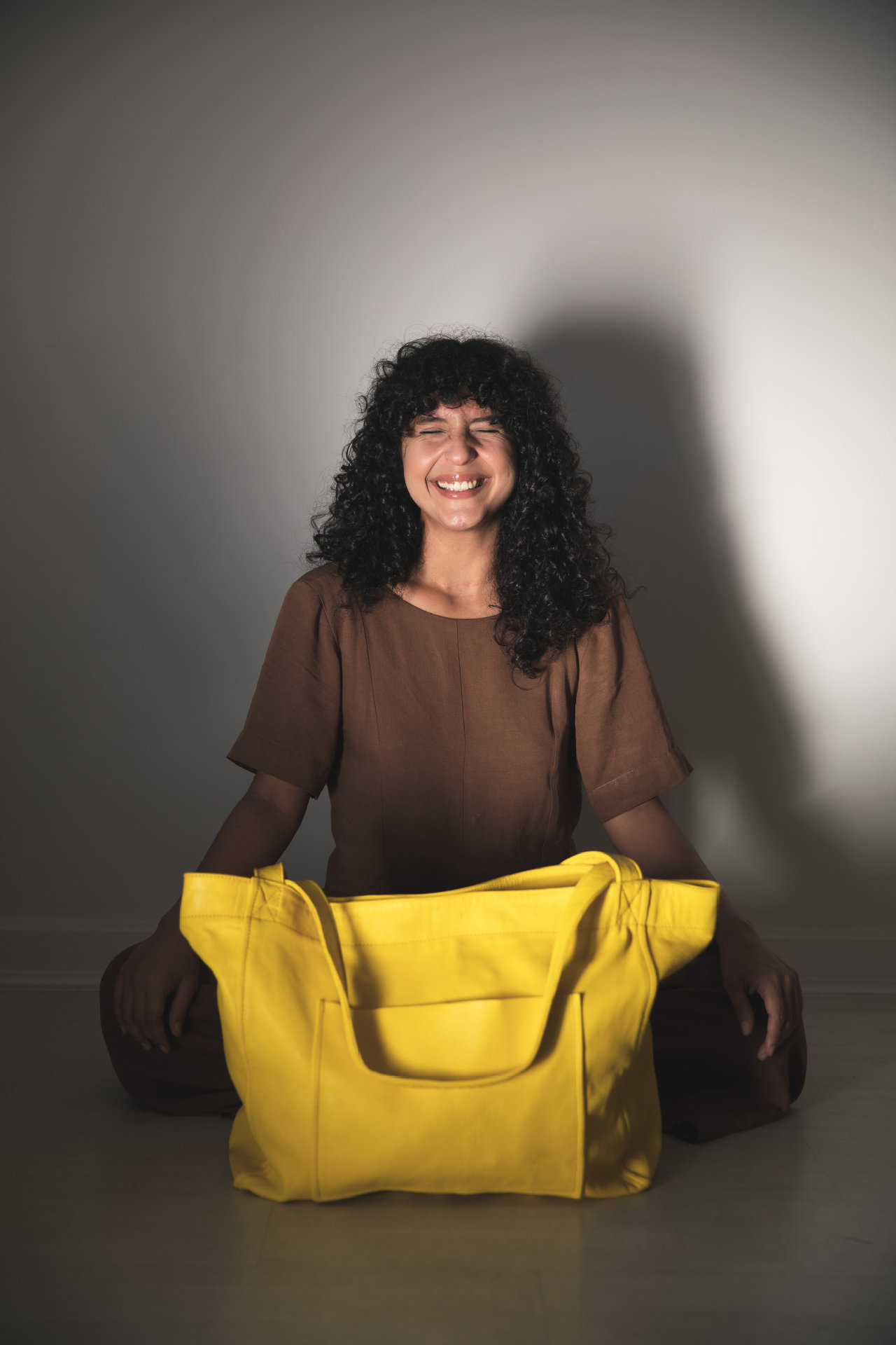Women's Fashionable Horizontal Square Pockets Tote Bag